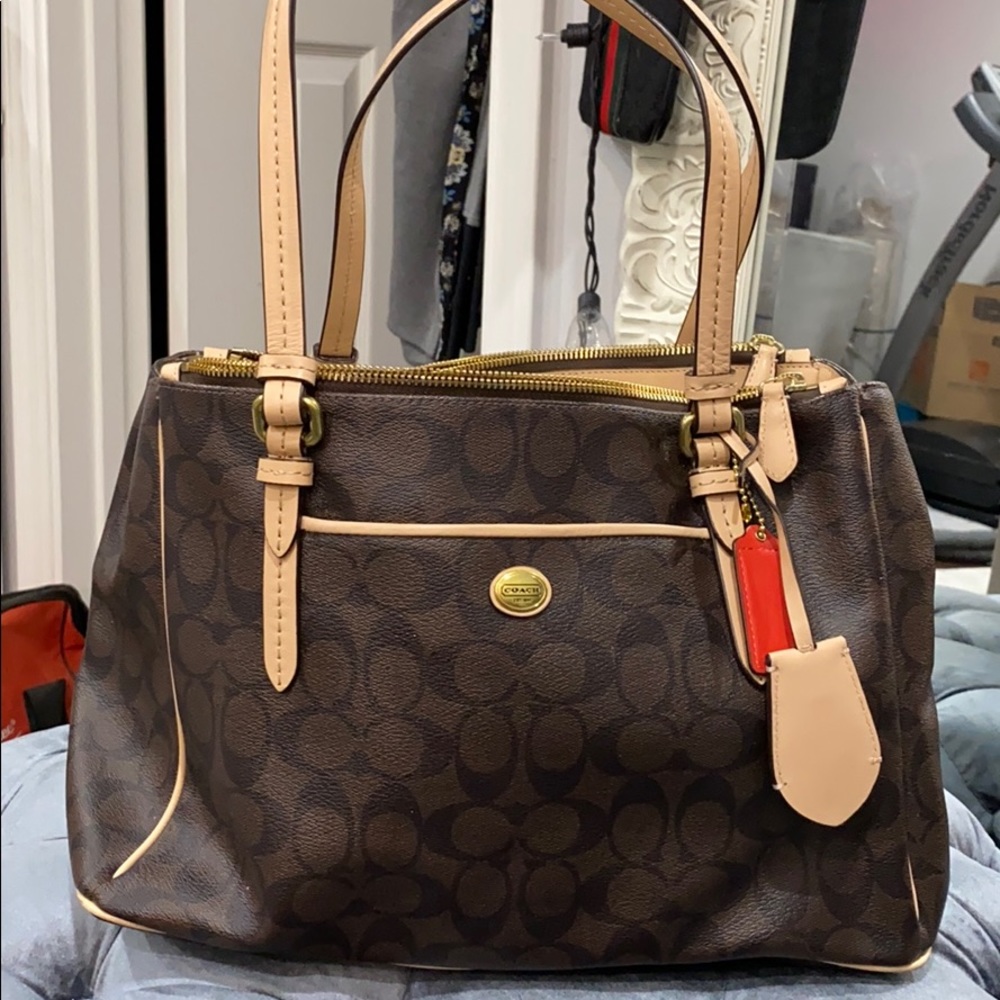 Coach purse